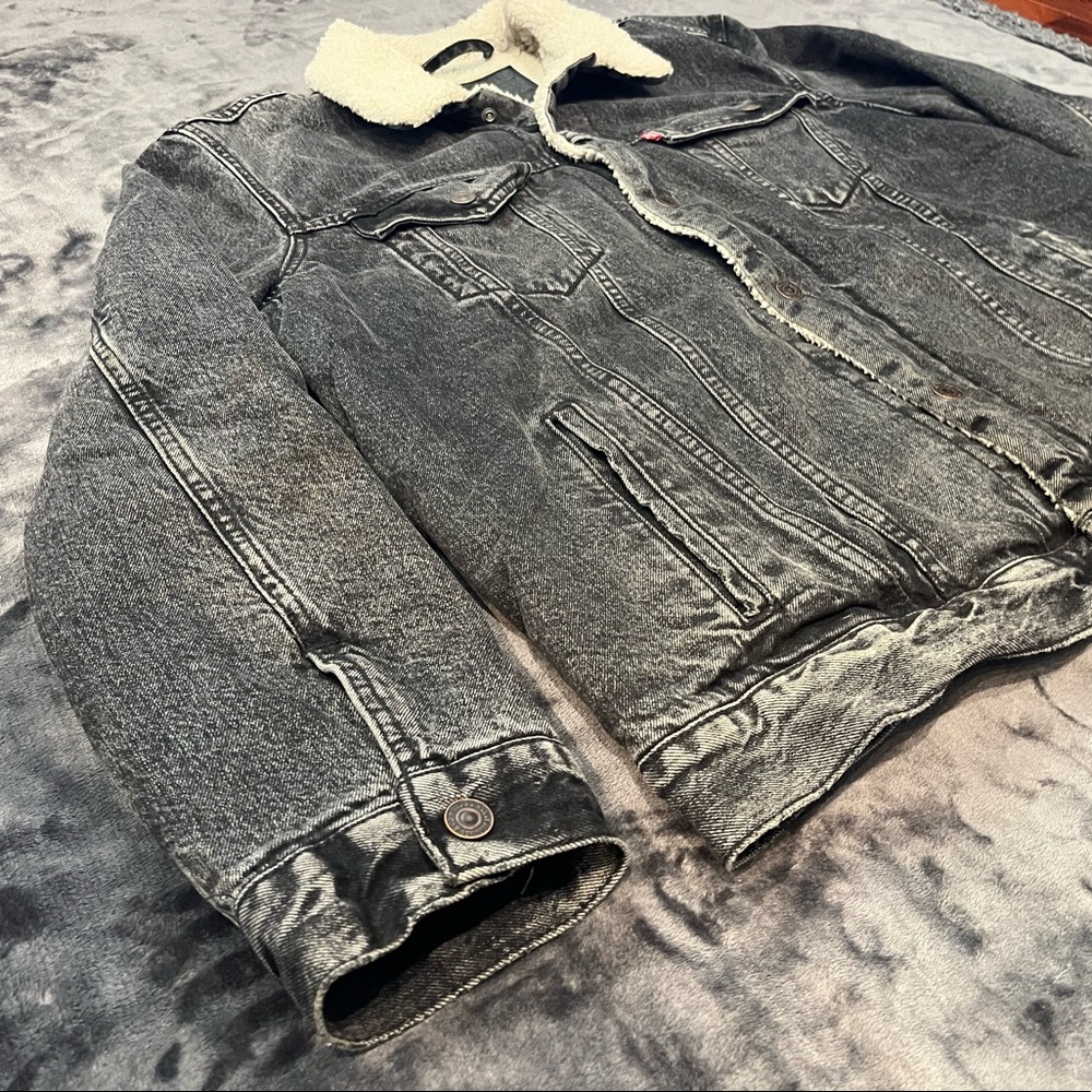 Levi’s Sherpa Denim Jacket - image 2